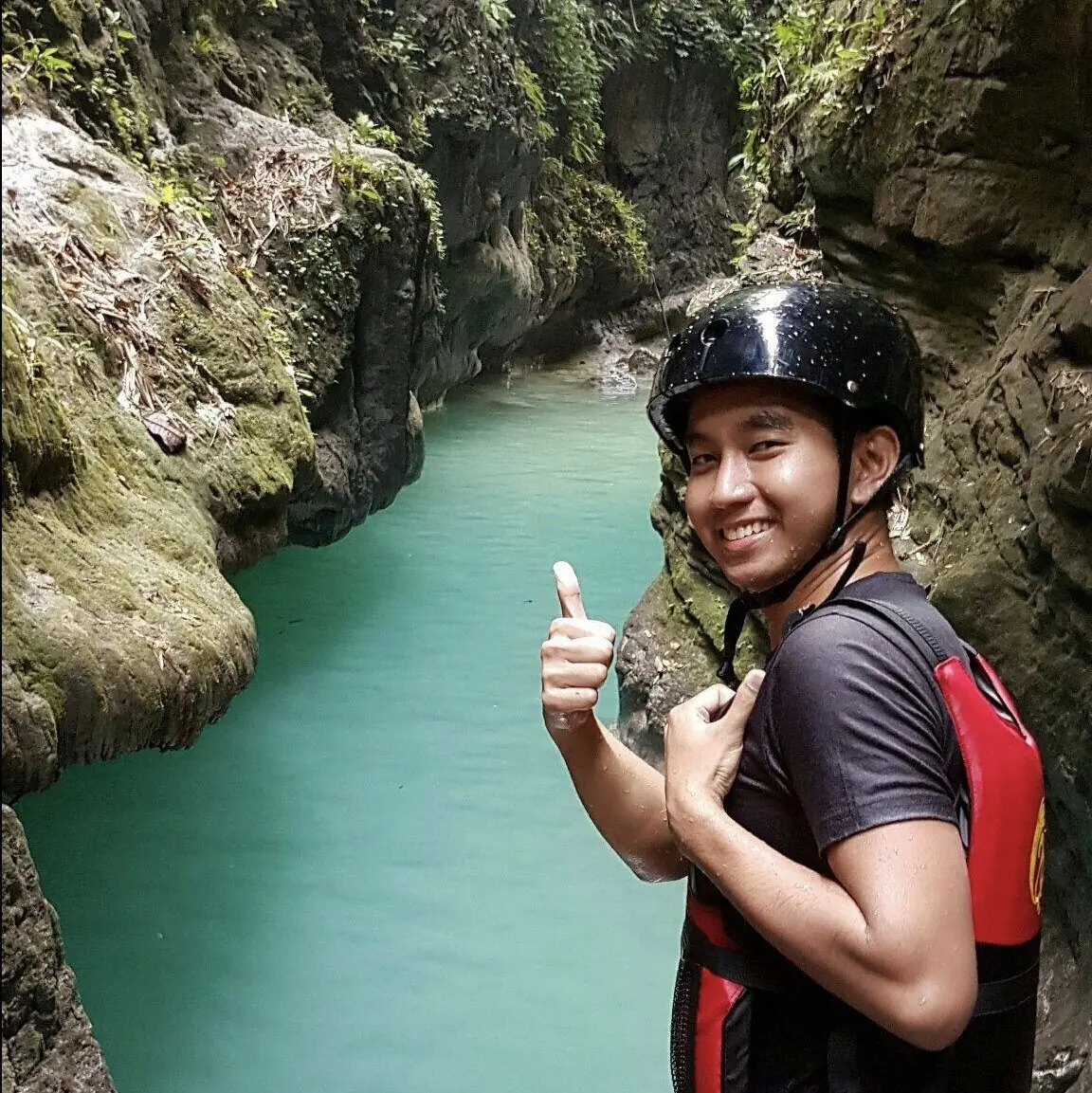 Kawasan Falls Canyoneering