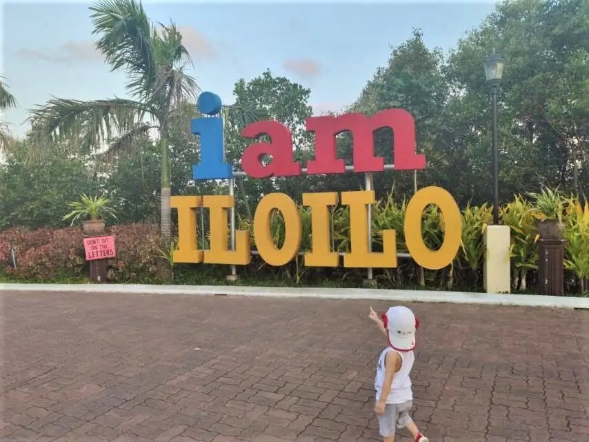 The Iloilo River Esplanade