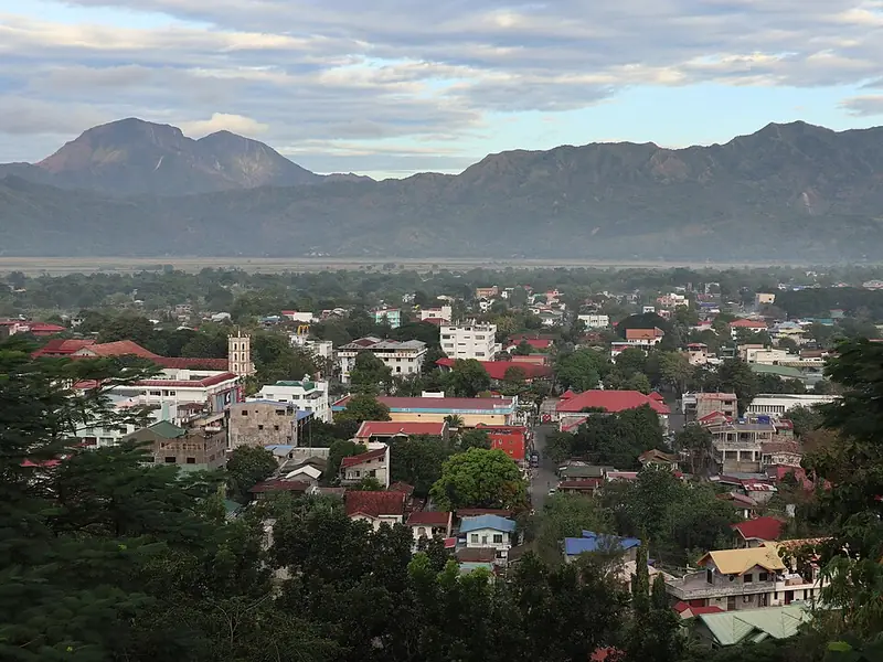 Rooftops of Bangued with the mountains behind