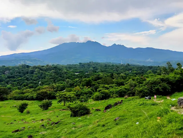 Mount Mariveles seen from Panoypoy Hill, Mariveles