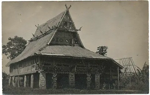 A Maranao torogan, photographed between 1908 and 1924
